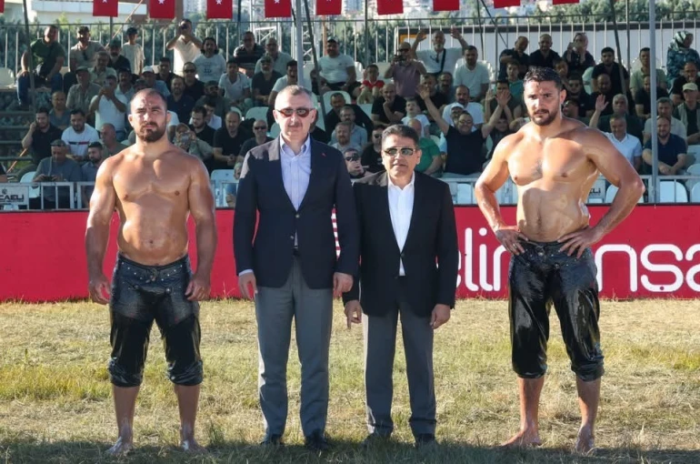 18. Sekapark Altınkemer Yağlı Güreşleri’nde başpehlivan Feyzullah Aktürk oldu