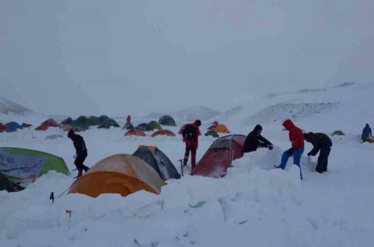 19 Mayıs Erciyes Tırmanışı başvuruları başladı