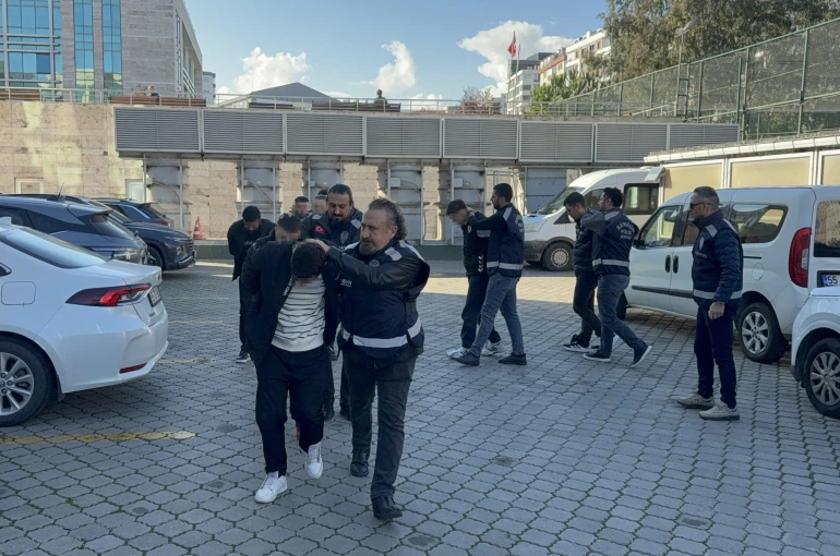2 kişinin yaralandığı saldırıda 7 kişi tutuklandı