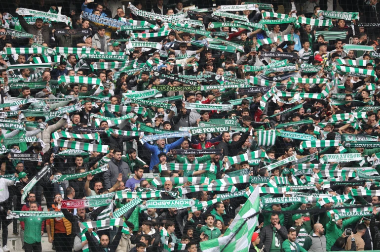 21 blok taraftara ceza; Kocaelispor maçında olamayacaklar