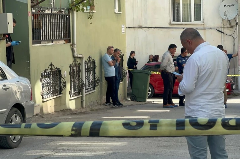 3 çocuğunu katleden baba, tutuksuz yargılanma talep etti
