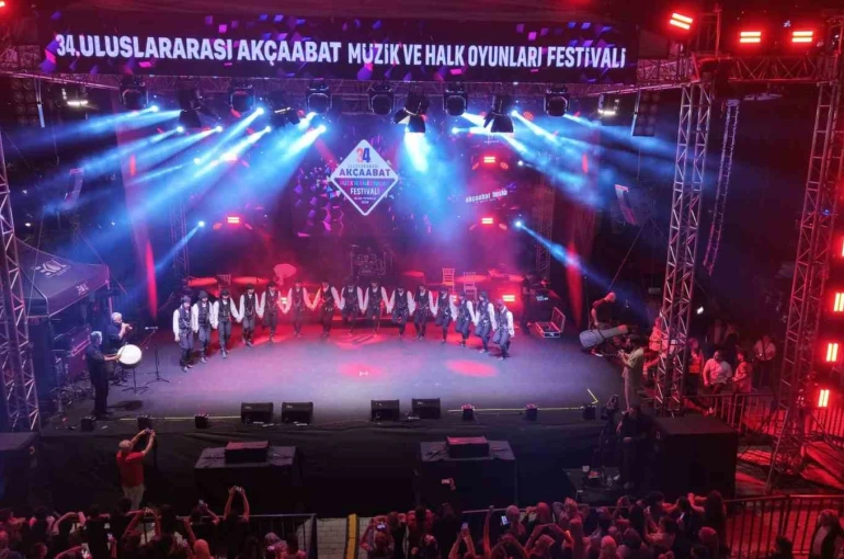 34. Uluslararası Akçaabat Müzik ve Halk Oyunları Festivali sona erdi