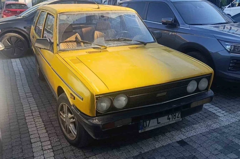 41 yaşındaki Tofaş’ı 100 bin liradan satışa çıkardı: "Satılık Antik Muratti Kartal"