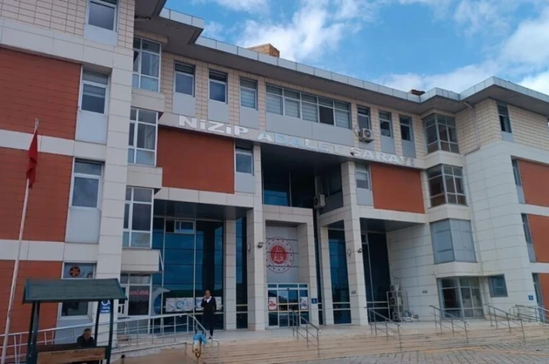 51 kişinin öldüğü Furkan Apartmanı'ndaki sanıklar yeniden yargılanacak