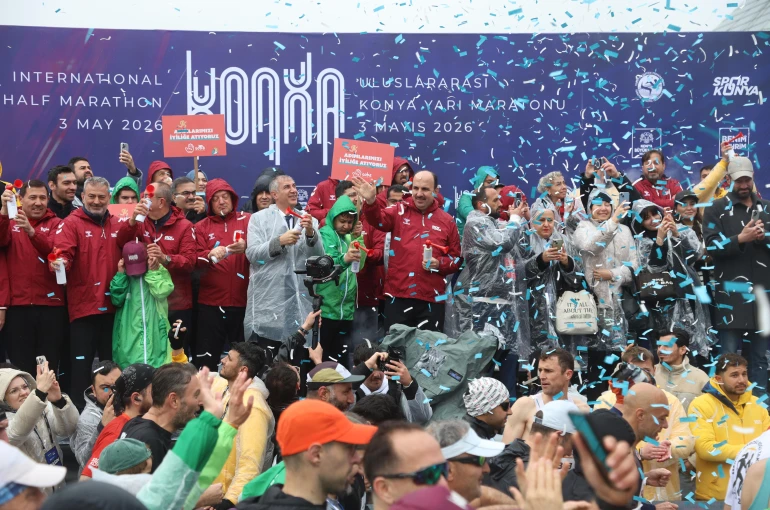 56 ülkeden sporcular Konya’da “İyilik” için koştu