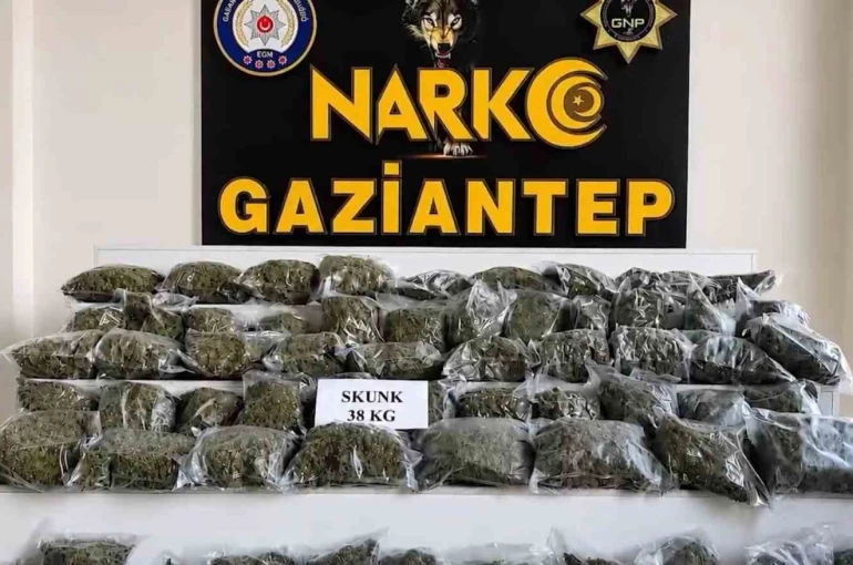 71 ilde 832 kilogram uyuşturucu madde ile 425 bin 419 adet uyuşturucu hap ele geçirildi