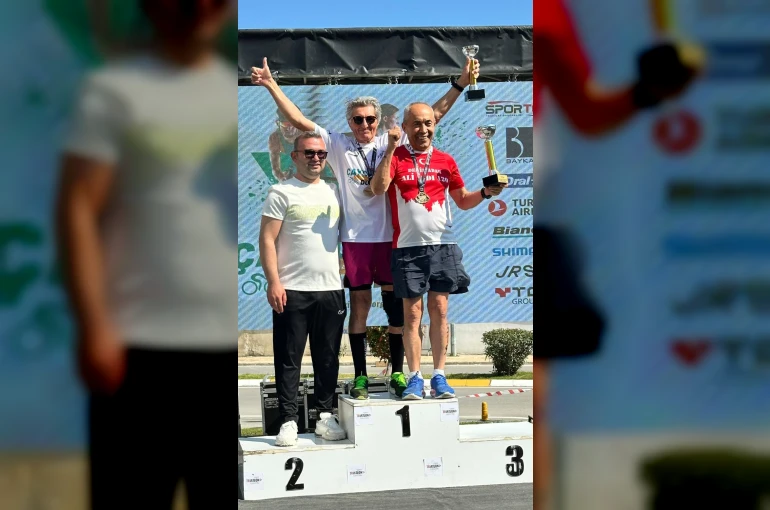 75 yaş üstü kategoride birinci olan milli sporcu Ali Bıdı Türkiye Kupası sahibi oldu