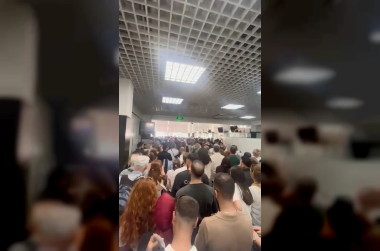 9 günlük tatilde 185 binden fazla yolcu, yaklaşık 20 bin araç geçiş yaptı