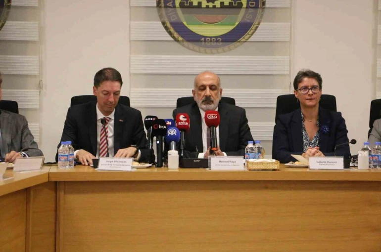 AB Türkiye Delegasyonu heyeti Diyarbakır’da