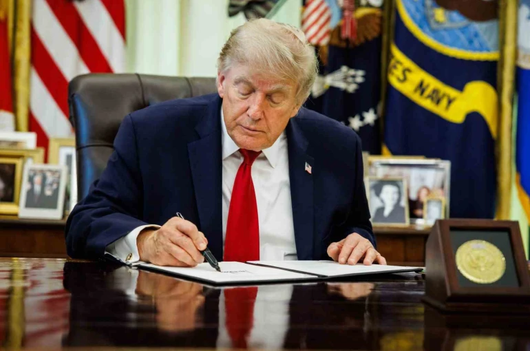 ABD Yüksek Mahkemesi, Trump’ın doğumla vatandaşlığı sınırlayan kararnamesini iptal etti