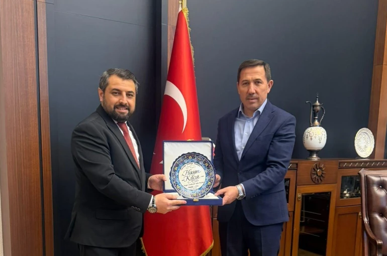 Abdullah Çiftçi Başkan Kılca’yı ziyaret etti