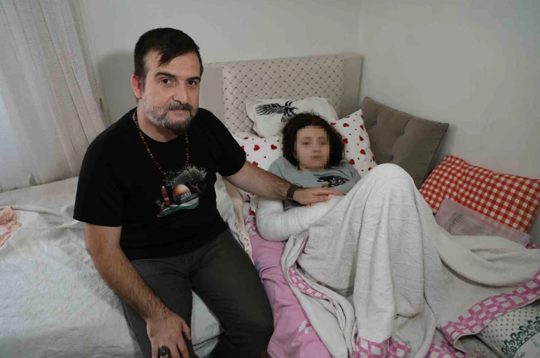Adana’da 12’nci kattan düşüp hayata tutunan çocuk taburcu edildi