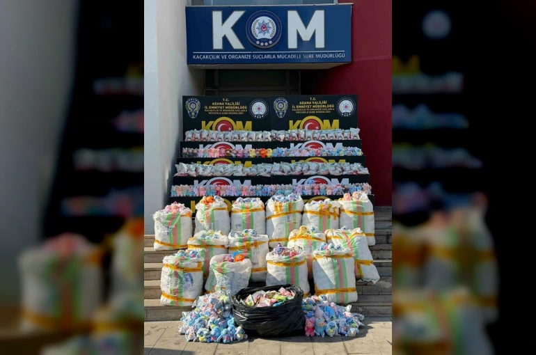 Adana’da 2 bin 605 gümrük kaçağı "Labubu" oyuncak ele geçirildi