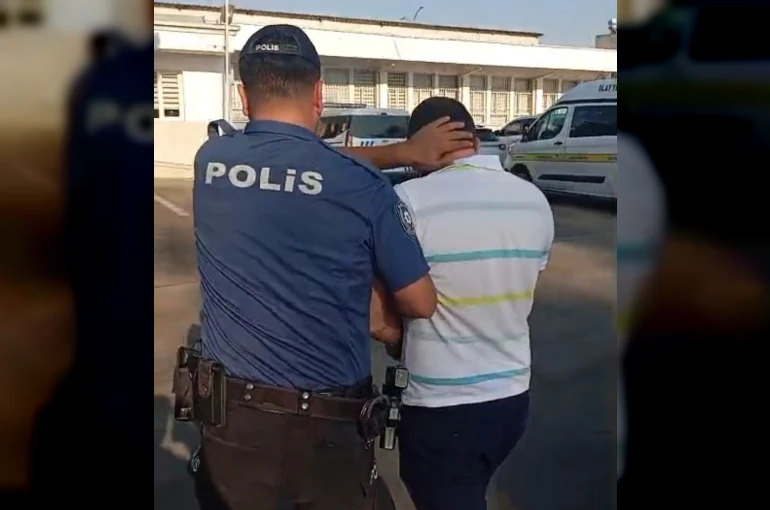 Adana’da aranan 2 hükümlü yakalandı