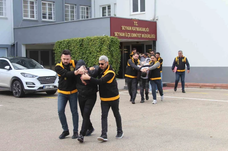 Adana’da şantaj ve tehdit şebekesi polisin operasyonuyla çökertildi