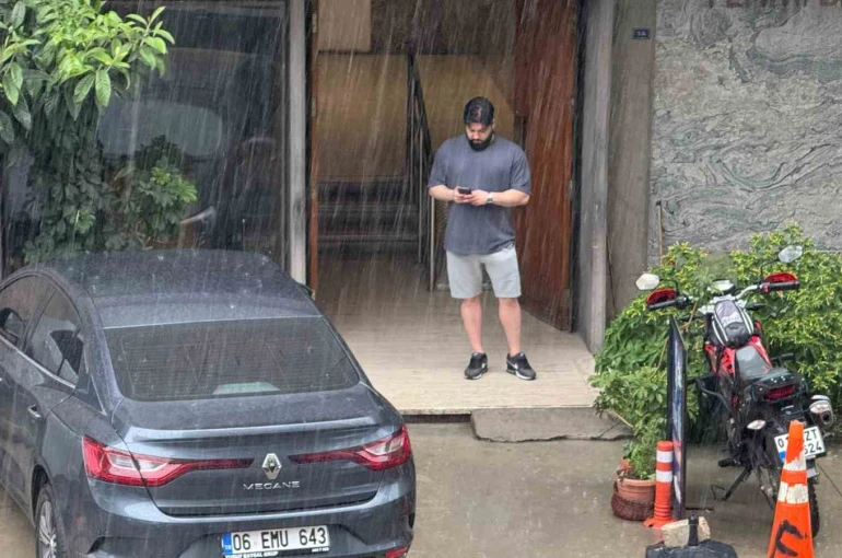 Adana’da temmuzda sağanak yağış etkili oldu