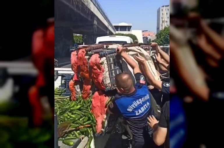 Adana’da zabıta seyyara operasyon yaptı, ürünleri ziyan etti