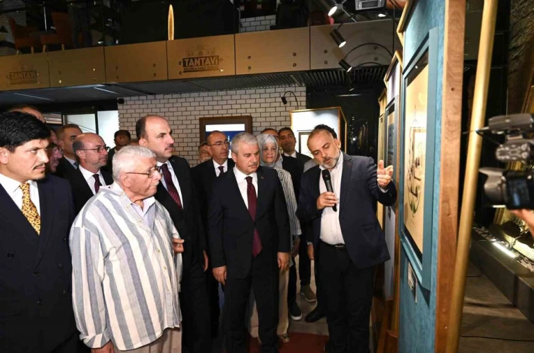 "Adil-i Mutlak Sergisi" Konya’da açıldı