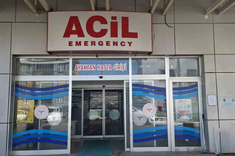 Adıyaman’da çağla yiyen 6 öğrenci hastanelik oldu