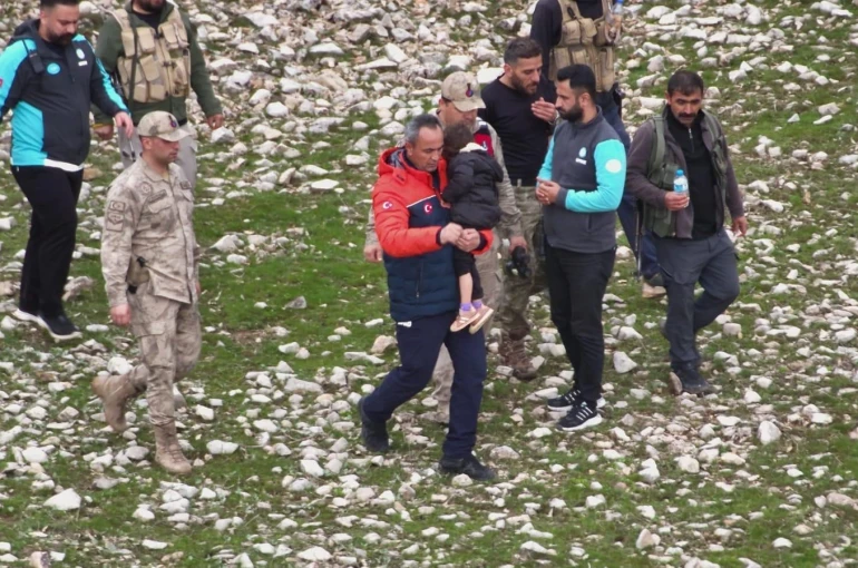 AFAD zamanla yarıştı: Siirt’te kaybolan 3 yaşındaki kız çocuğundan müjdeli haber 