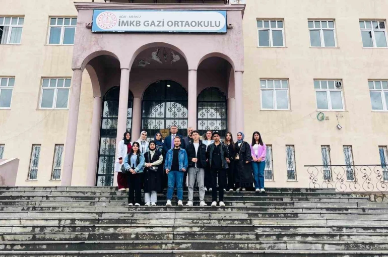 Ağrı’da gastronomi kulübünden öğretmenlere moral desteği