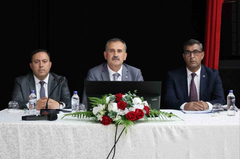 Ağrı’da kamu yatırımları ve DSİ çalışmaları değerlendirildi