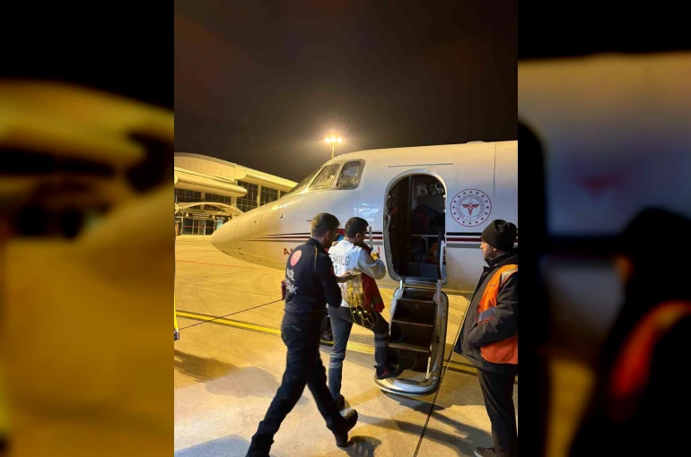 Ağrı’da karaciğer yetmezliği gelişen çocuk uçak ambulansla Ankara’ya sevk edildi