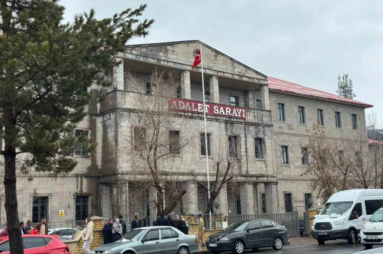 Ağrı’da Leyla davası 11 Haziran tarihine ertelendi
