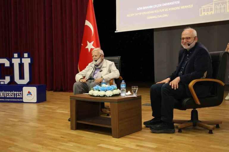 Ağrı’da Prof. Dr. Ökten ve Prof. Dr. Sayar’ın söyleşisine yoğun ilgi
