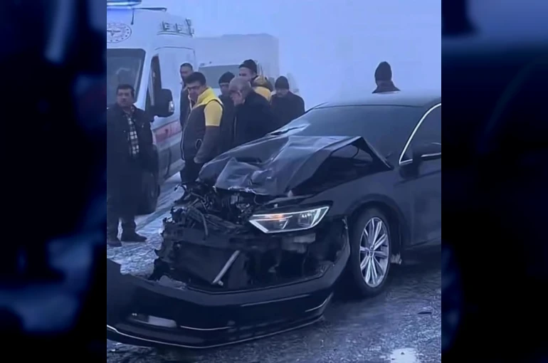 Ağrı’da sis kazaya neden oldu