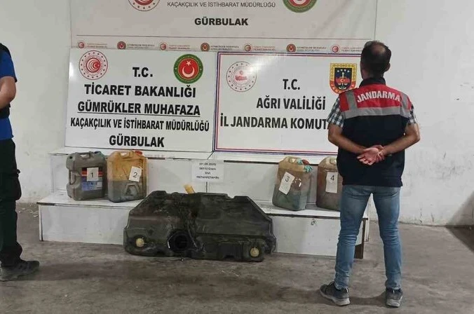 Ağrı’da tırın yakıt deposunda 56 kilo sıvı metamfetamin ele geçirildi