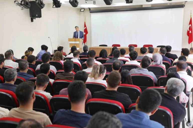 Ağrı’da yönetici adaylarına yönelik eğitim programı düzenlendi
