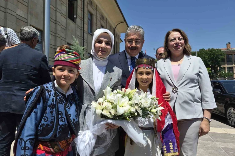 Aile ve Sosyal Hizmetler Bakanı Göktaş’tan Eskişehir Valiliği’ne ziyaret
