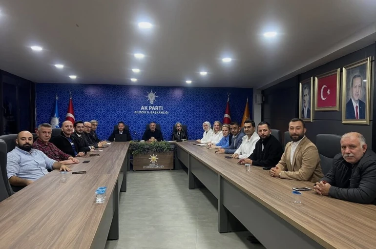 AK Parti Bilecik’te yol haritasını belirledi