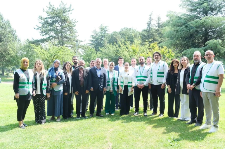 AK Parti Bursa İl Teşkilatları’ndan çevre duyarlılığı