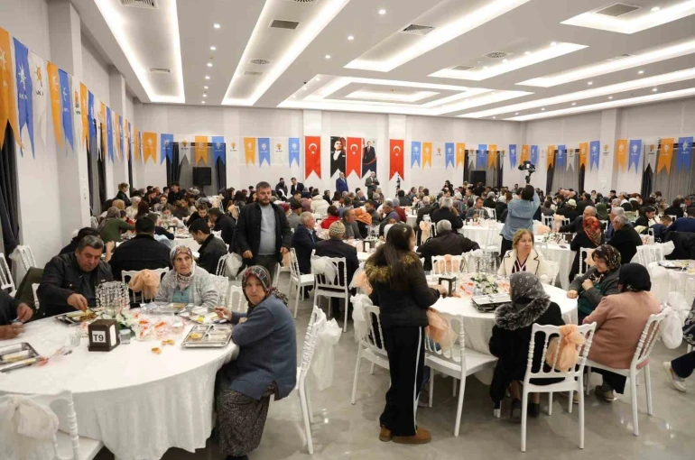 AK Parti Çameli teşkilatı "Gönül Sofrası"nda birlik ve beraberlik mesajı verdi