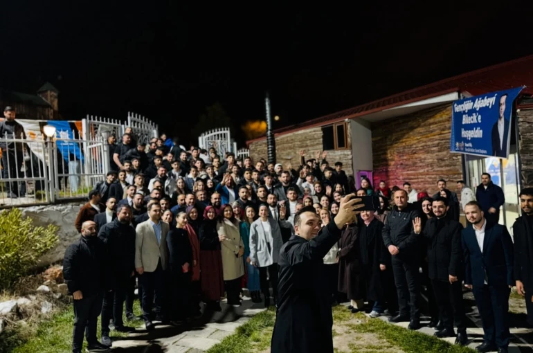 AK Parti Gençlik Kolları Genel Başkanı Yusuf İbiş Bilecik’te gençlerle buluştu
