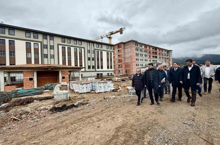 Ak Parti heyeti Eskipazar’da: yatırımlar yerinde incelendi