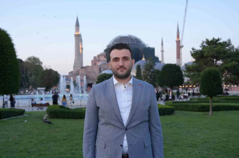AK Parti İstanbul Gençlik Kolları’ndan Ayasofya yürüyüşüne davet