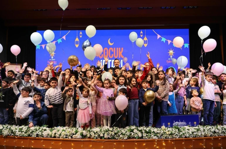 AK Parti İstanbul İl Başkanlığı’nda geleneksel çocuk iftarı düzenlendi