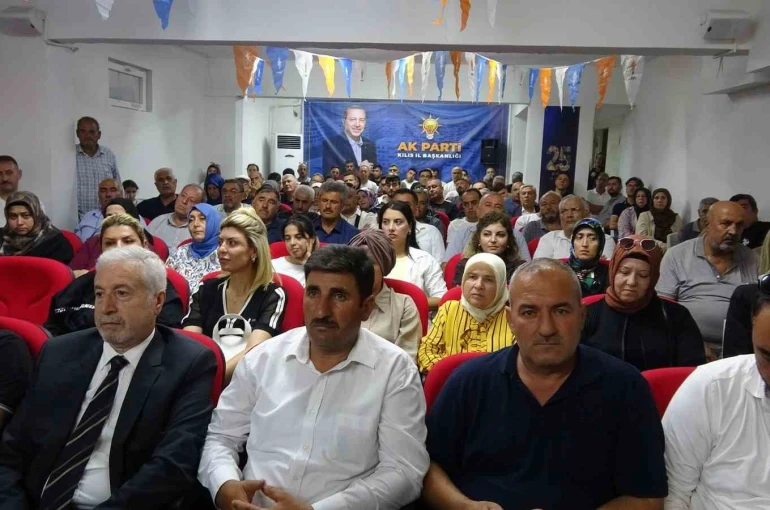 AK Parti Kilis Teşkilatı, partinin 25. kuruluş yıl dönümünü kutluyor