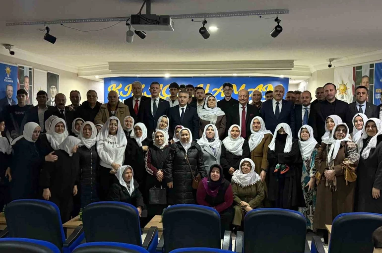 AK Parti Kızılcahamam Danışma Meclisi’nde Mihalgazi Belediye Başkanı Güneş’e destek