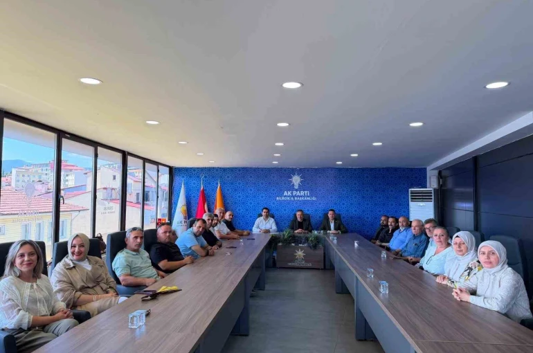 AK Parti sivil toplum kuruluşlarıyla bir araya geldi