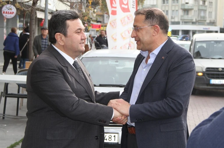 AK Partili İlçe Başkanları Kula’da bir araya geldi