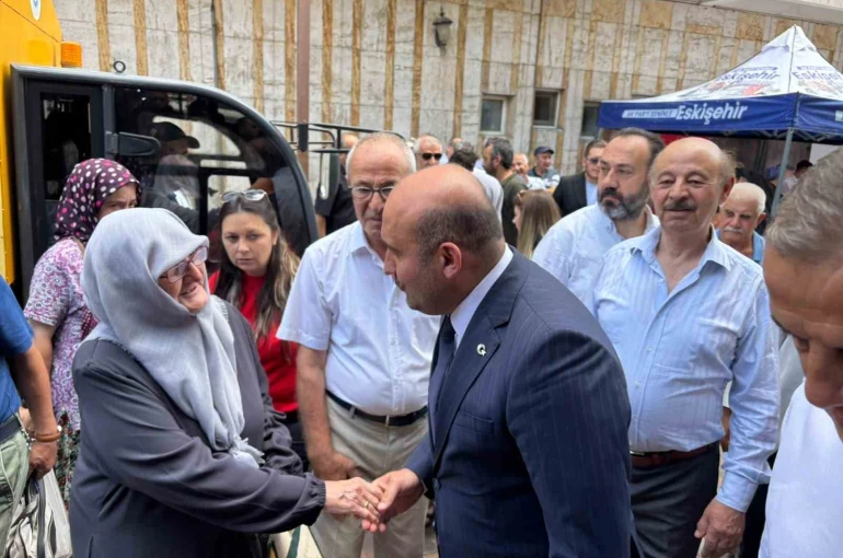 AK Parti’nin 25. kuruluş yıl dönümü dolayısıyla mevlit programı düzenlendi