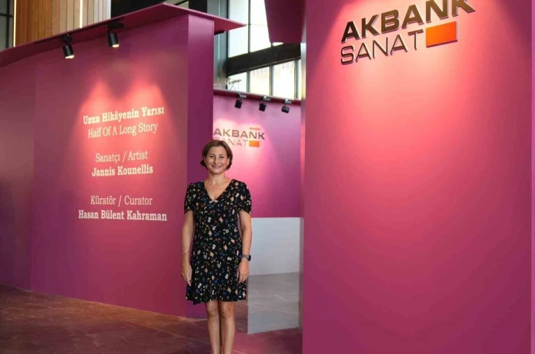 Akbank Sanat, Contemporary Istanbul’da "Uzun Hikâyenin Yarısı" sergisi ile yer alıyor