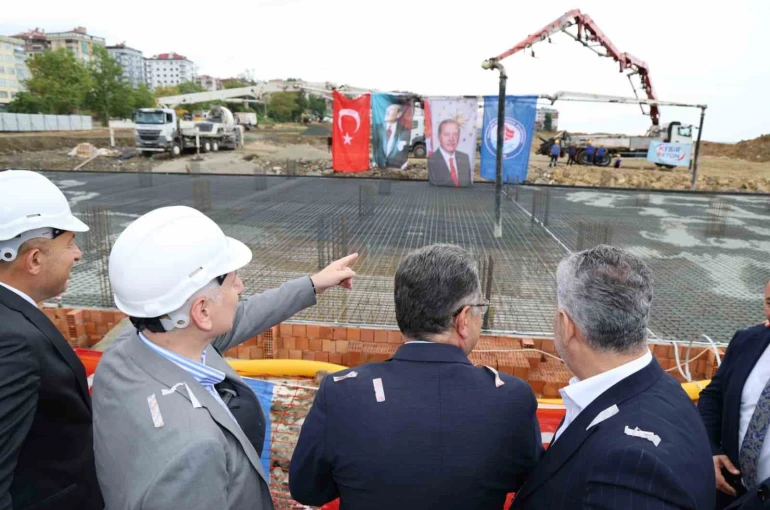 Akçaabat otogarının temeli atıldı