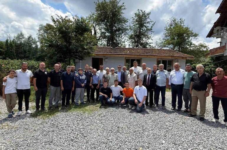 Akçakoca’da köylülerin talepleri yerinde dinleniyor