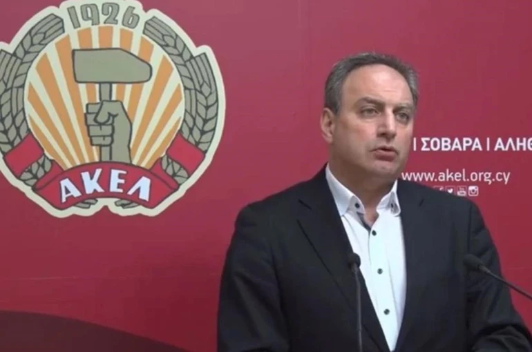 AKEL Genel Sekreteri Stefanu: "İsrail, Güney Kıbrıs’ı kendi projelerinde araç olarak kullanıyor"