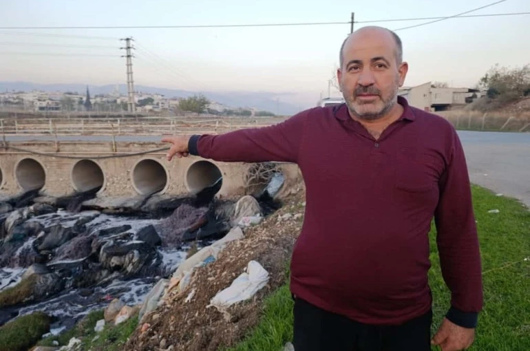 Aksu Çayı’nda kirlilik: Fabrika atıkları çevreye zarar veriyor, atık sular Sır Barajı’na ulaşıyor